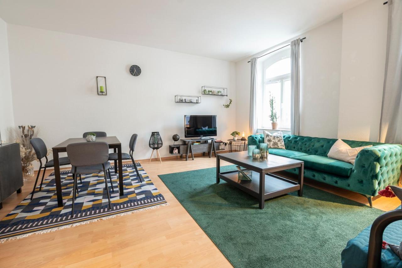 Zwickau Mittendrin, Tolles Balkon-Apartment Экстерьер фото